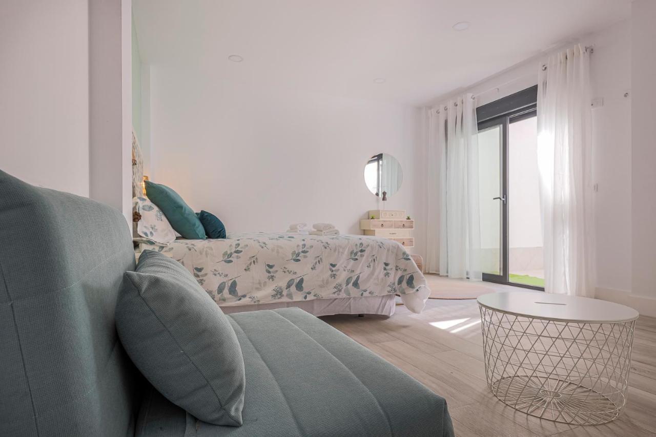 Family Home Suits Encantos De Sevilla Exterior foto